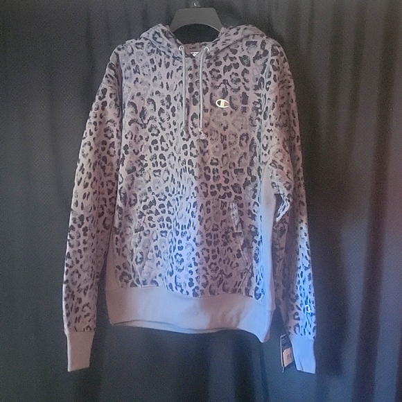 Champion Other - Champion reverse weave hoodie all over cheetah print 🔥🔥🔥